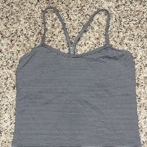🍋 Lululemon Power-Y tank top